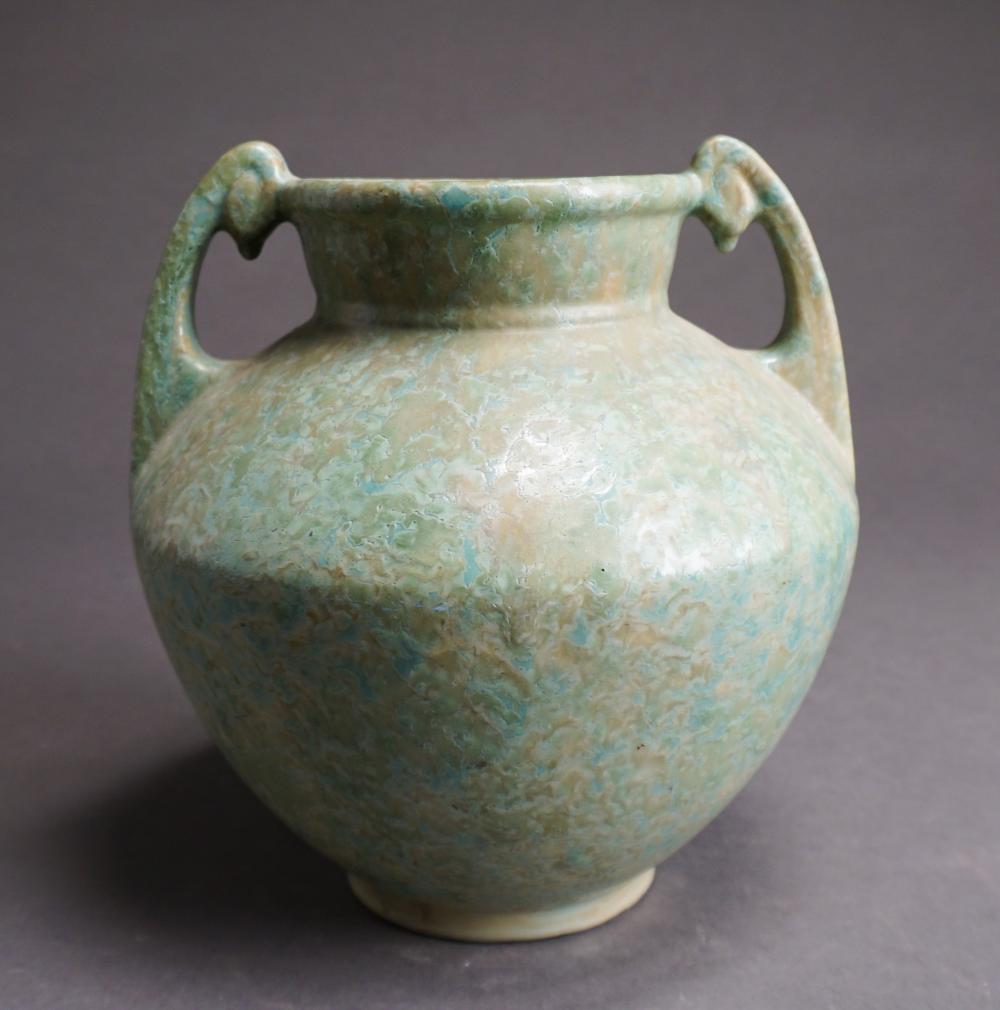 ROSEVILLE POTTERY CARNELIAN