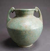 ROSEVILLE POTTERY CARNELIAN GL