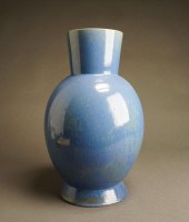 ROSEVILLE POTTERY CARNELIAN II