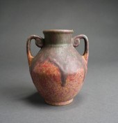 ROSEVILLE POTTERY CARNELIAN II