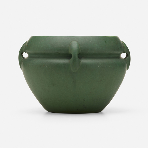 Roseville Pottery. Chloron