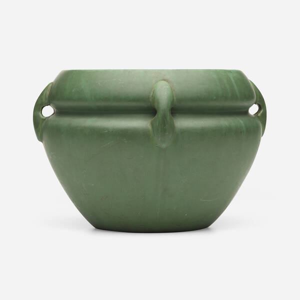 Roseville Pottery. Chloron