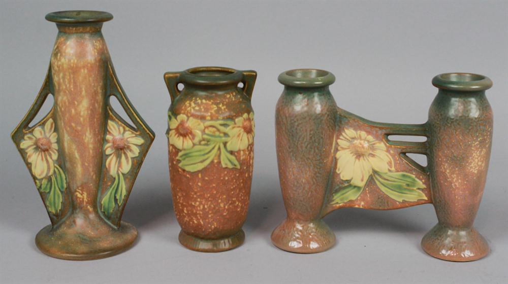 ROSEVILLE POTTERY DAHLROSE