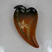ROSEVILLE POTTERY "FREESIA" LE