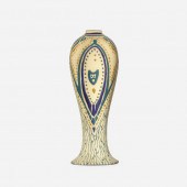 Roseville Pottery. Fudji vase.