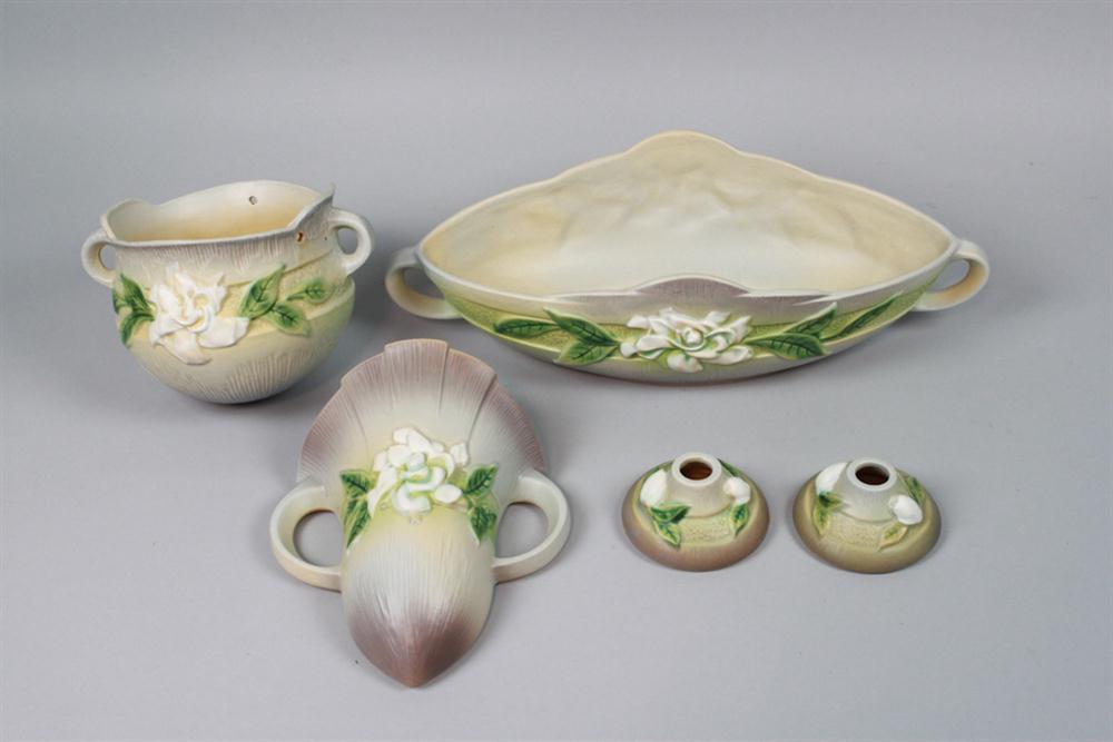 ROSEVILLE POTTERY GREY GARDENIA
