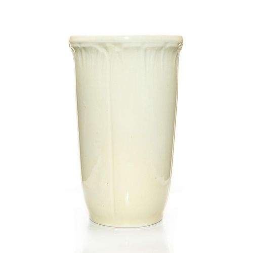 ROSEVILLE POTTERY IVORY GLAZED