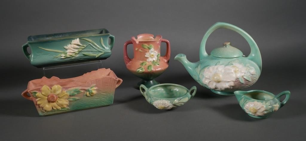 ROSEVILLE POTTERY LOT 6