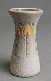 ROSEVILLE POTTERY MOSTIQUE GLA