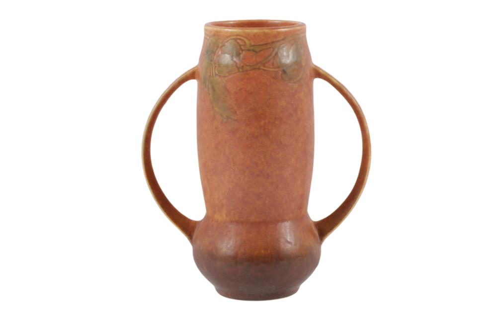 ROSEVILLE POTTERY WINDSOR