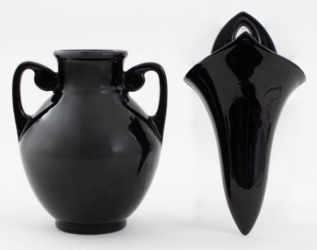 ROSEVILLE ROSECRAFT BLACK ART