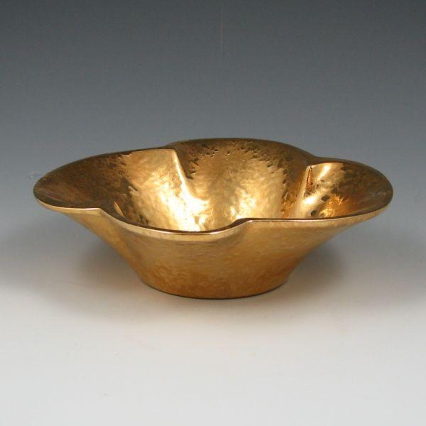 Roseville Royal Capri candy dish or