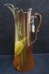 ROSEVILLE ROZANE TANKARD WITH