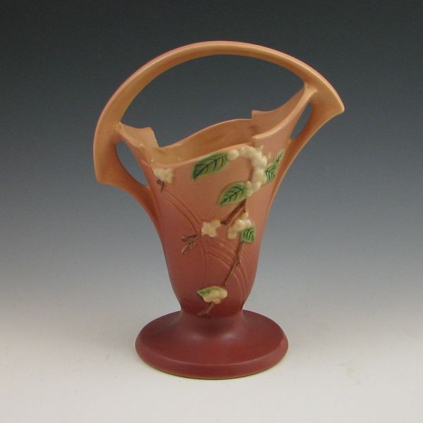 Roseville Snowberry basket in