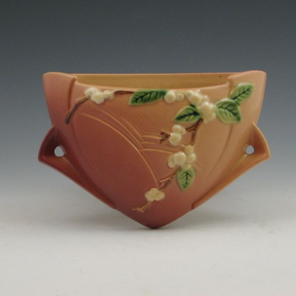 Roseville Snowberry wall pocket