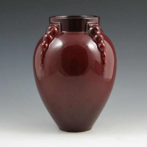 Roseville Topeo 661-9'' vase in