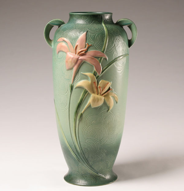 Roseville two handled zephyr lily
