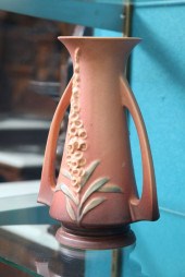 ROSEVILLE VASE. Double handled
