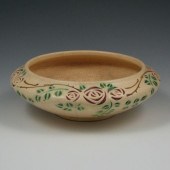 Roseville Velmoss Scroll or Ea