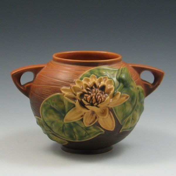 Roseville Water Lilly Rose Bowl