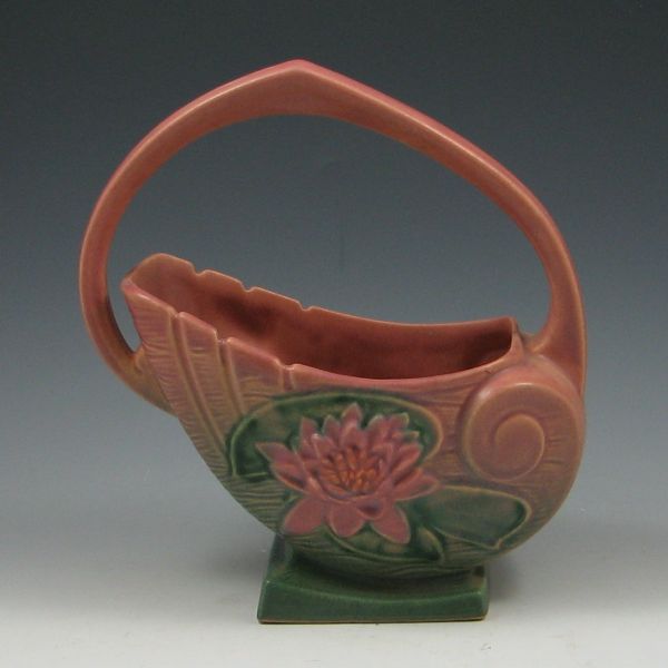 Roseville Water Lily 10'' Basket