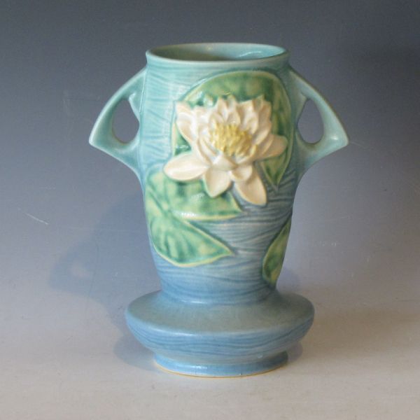 Roseville Water Lily handled vase