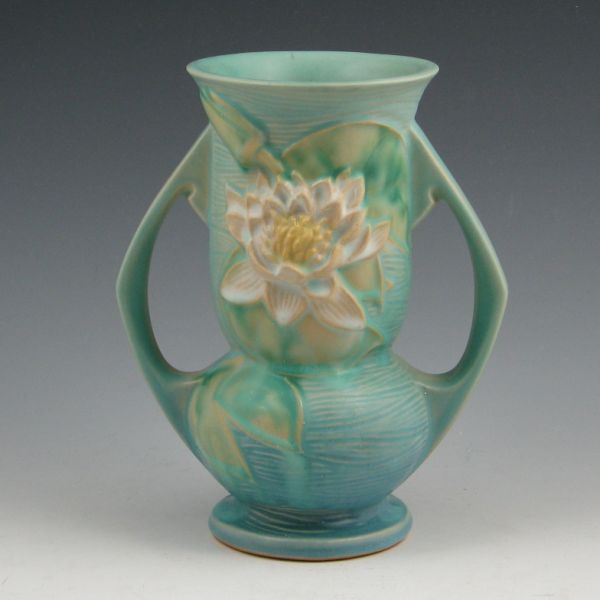 Roseville Water Lily handled vase