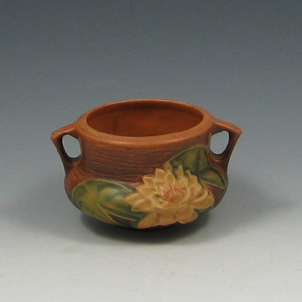 Roseville Water Lily Jardiniere