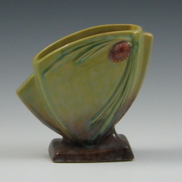 Roseville Wincraft Fan Vase
