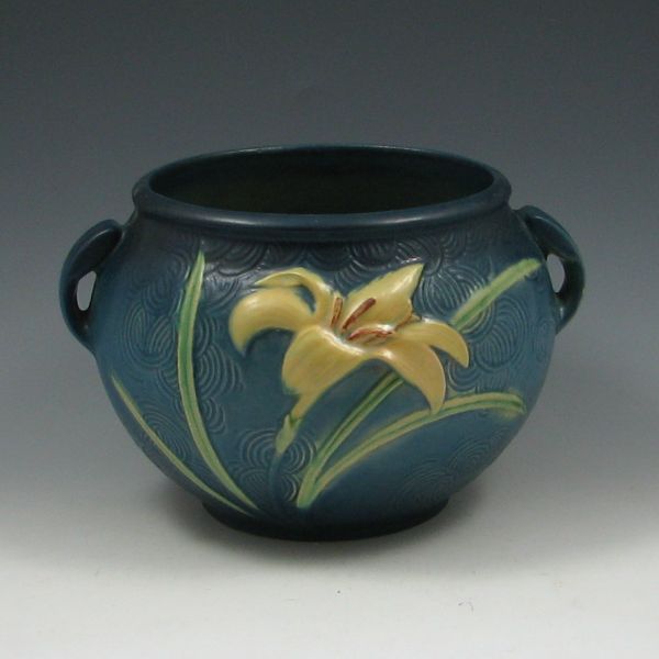 Roseville Zephyr Lily 6''