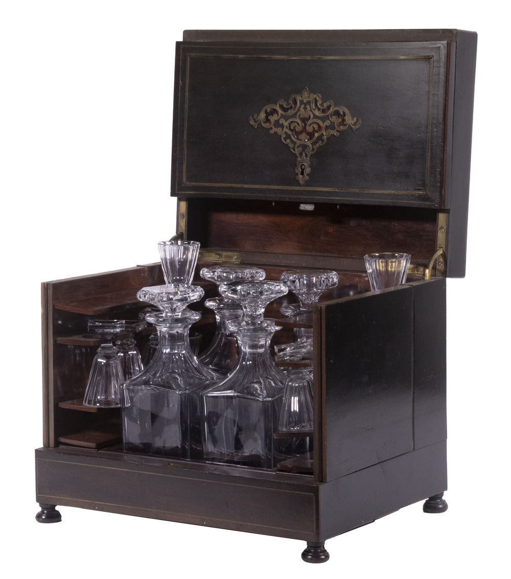 ROSEWOOD CASED TANTALUS SET Early