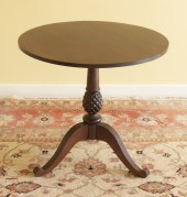 ROUND CHERRY TEA TABLE Round t