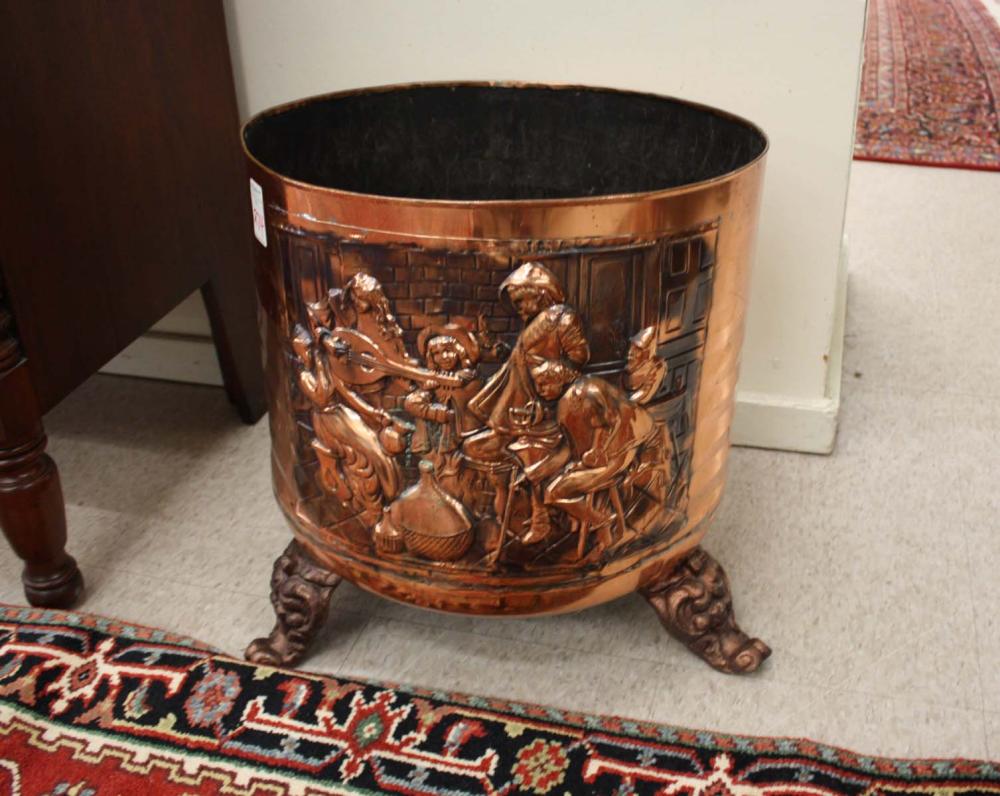 ROUND COPPER REPOUSSE BOILER