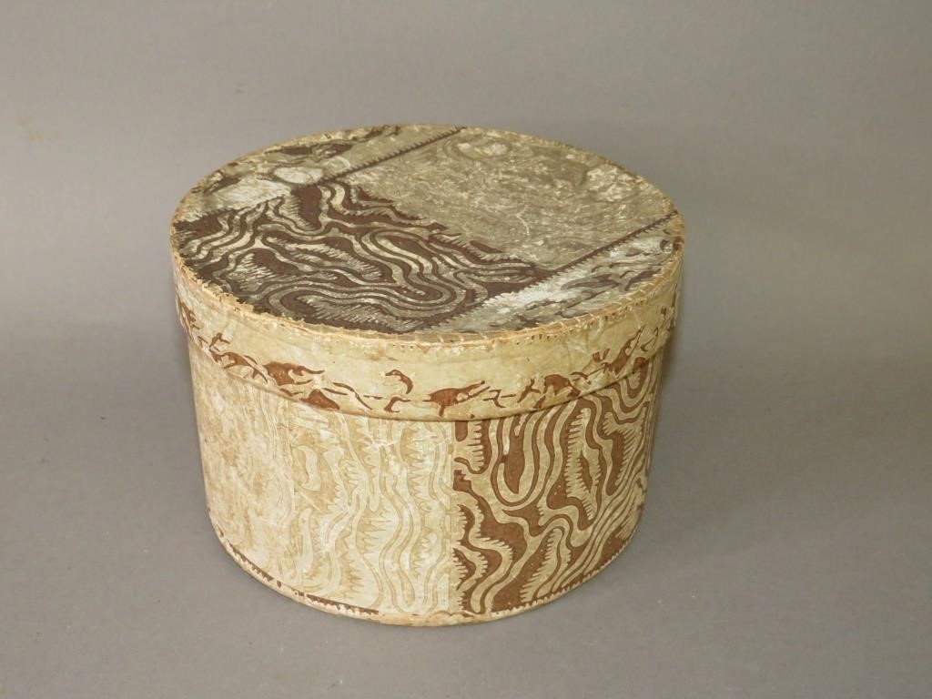 ROUND LIDDED WALLPAPER COVERED
