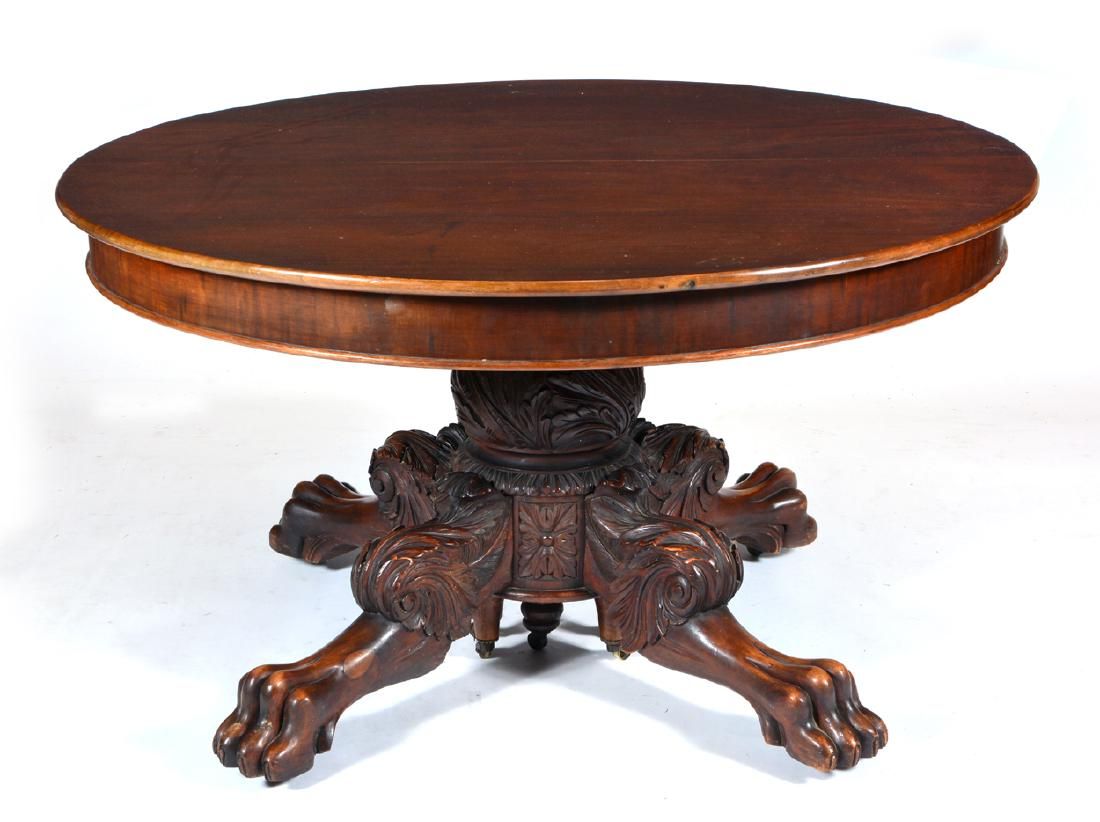 ROUND MAHOGANY TABLE WITH RUNNING