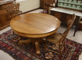 ROUND OAK PEDESTAL DINING TABL