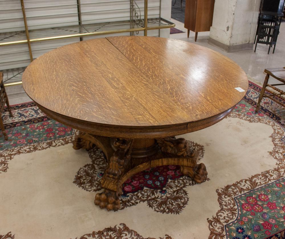 ROUND OAK PEDESTAL DINING TABLE