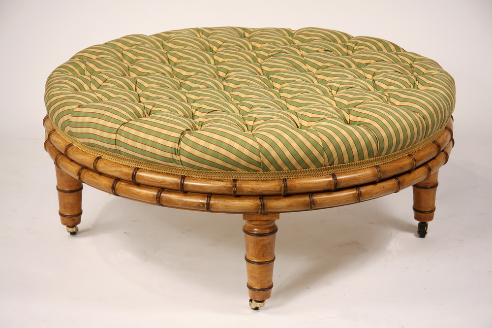 ROUND OTTOMAN - Contemporary Four