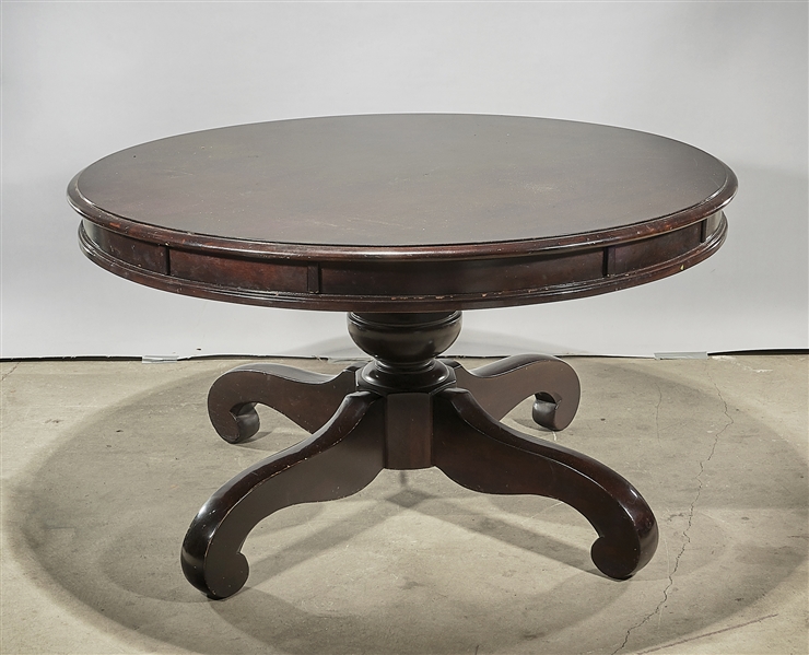 Round pedestal table with leaves;