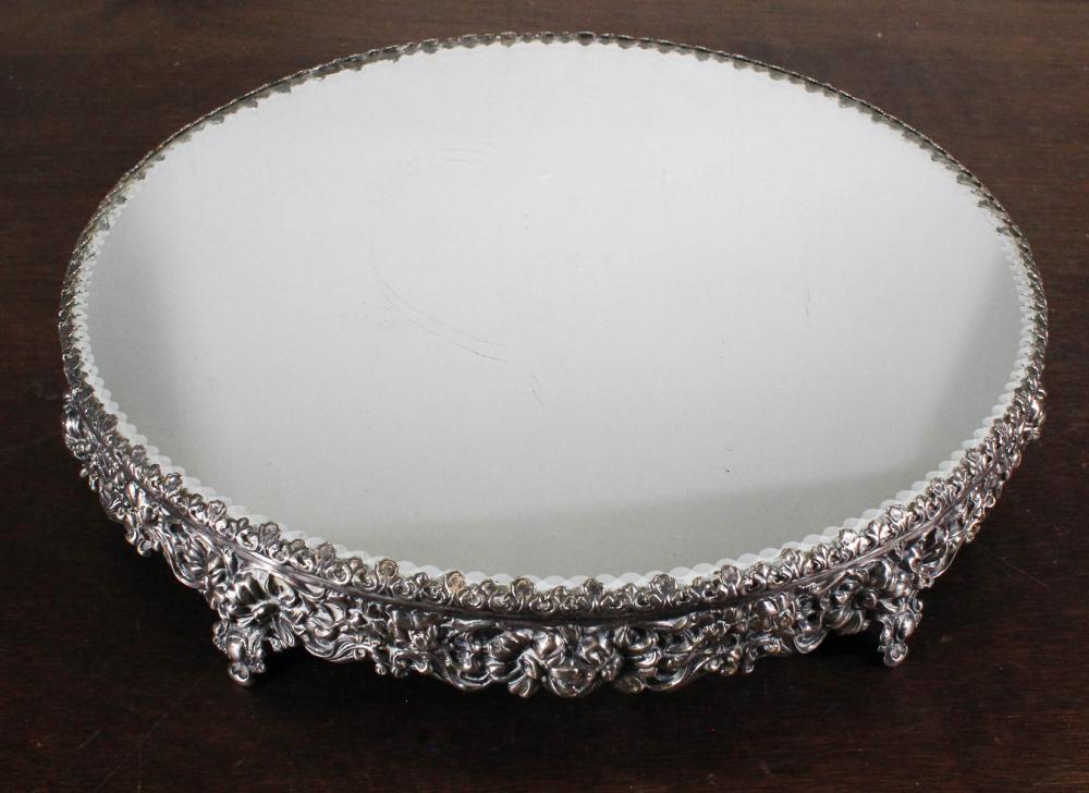 ROUND PLATEAU MIRRORROUND PLATEAU