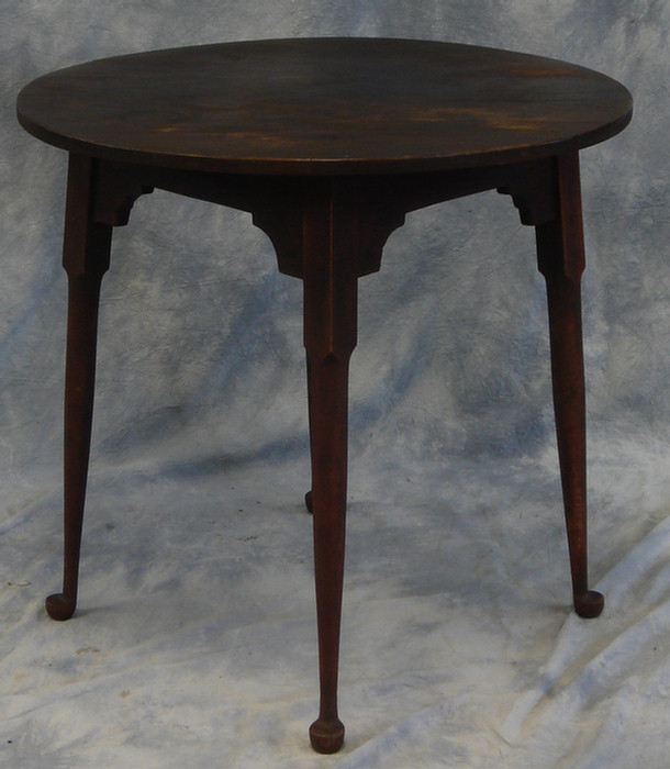 Round QA style tea table, 27" h, 27