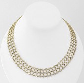 ROWS OF DIAMONDS LATTICE STYLE