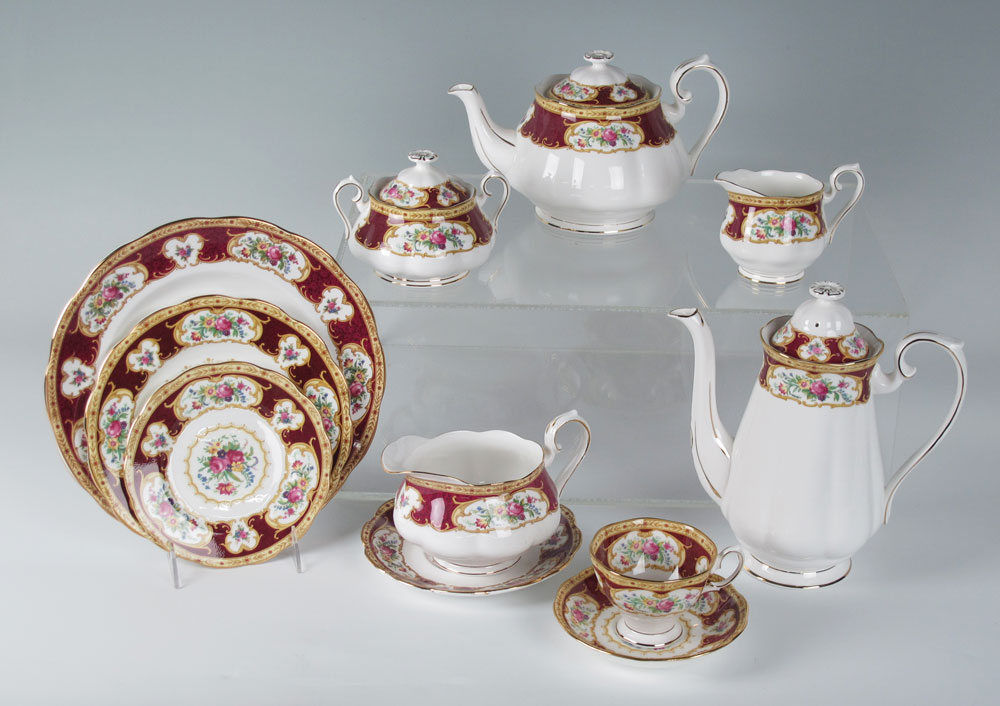 ROYAL ALBERT LADY HAMILTON FINE