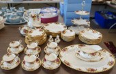 ROYAL ALBERT 'OLD COUNTRY ROSE