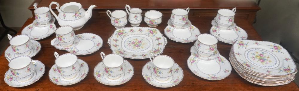 ROYAL ALBERT ‘PETIT POINT CHINA’