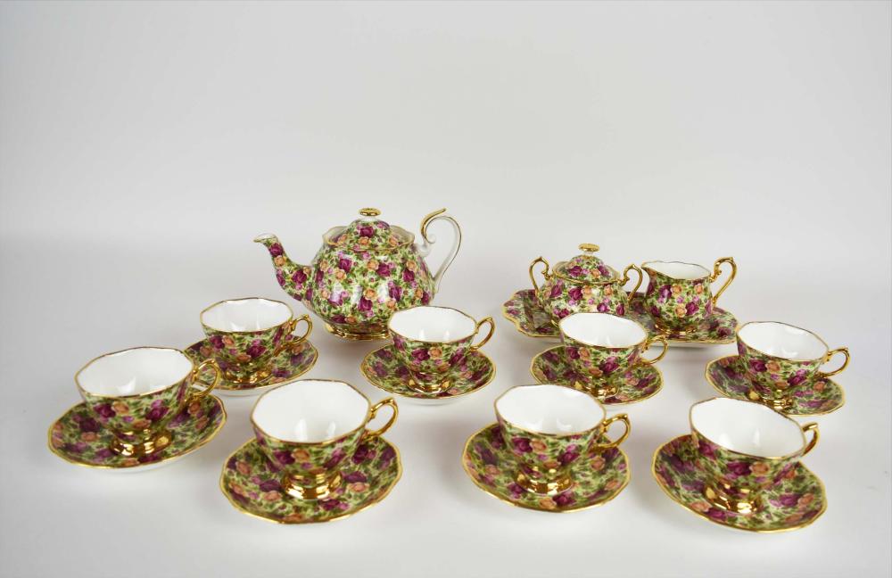 ROYAL ALBERT TWENTY-FOUR PIECE