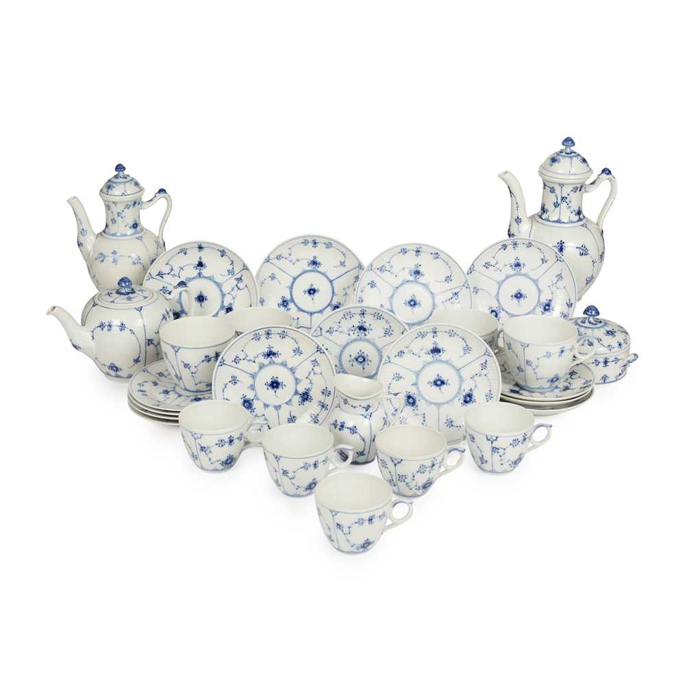ROYAL COPENHAGEN 'BLUE FLUTED' PART