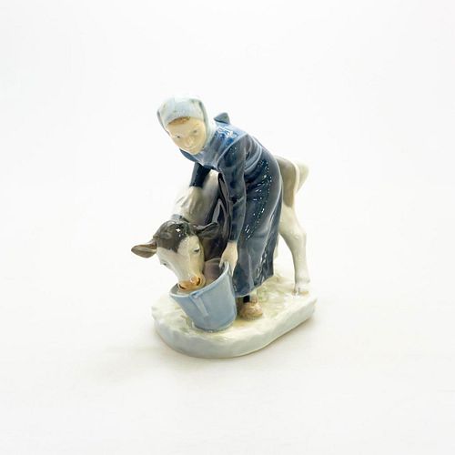 ROYAL COPENHAGEN FIGURINE GIRL WITH