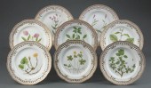ROYAL COPENHAGEN "FLORA DANICA