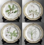 ROYAL COPENHAGEN "FLORA DANICA